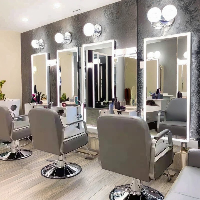 massage salon mirror